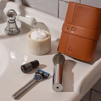 Cade-Wood-Travel-Shaving-Set-900x600